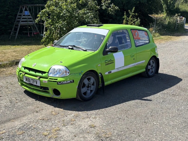 Renault Clio 172 Rally Car