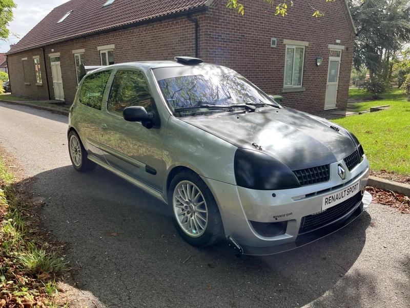 Renault Clio 172 Cup Track / Race Car