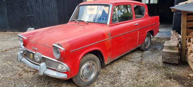 Ford Anglia 105e Deluxe