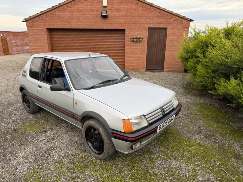 Peugeot 205 1.9 GTi