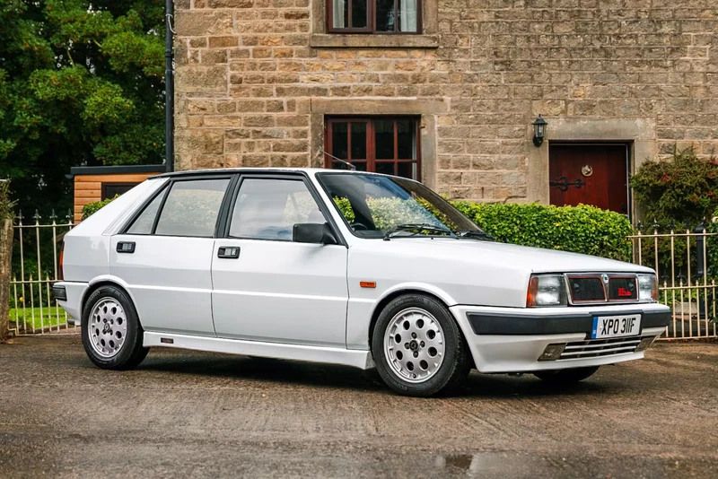 Lancia Delta 1.6 Hf Turbo Ie