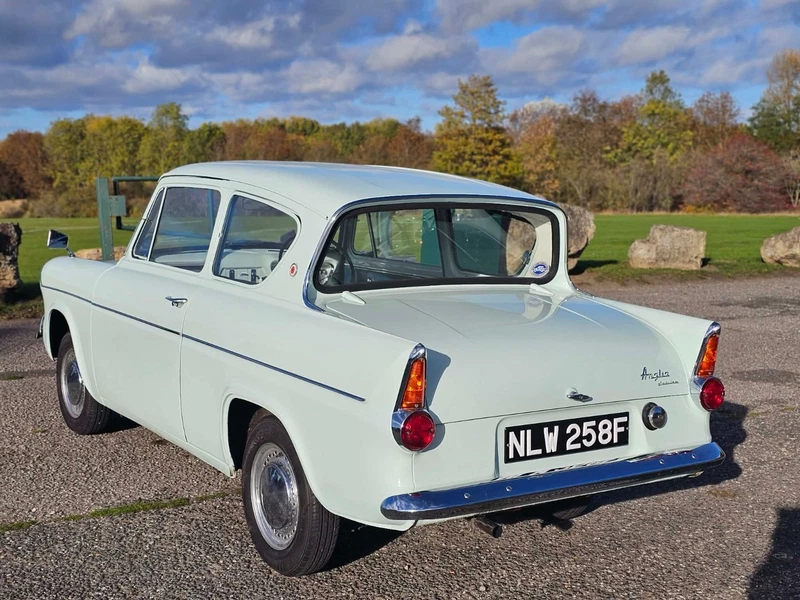1964 Ford Anglia 105e Deluxe 105e