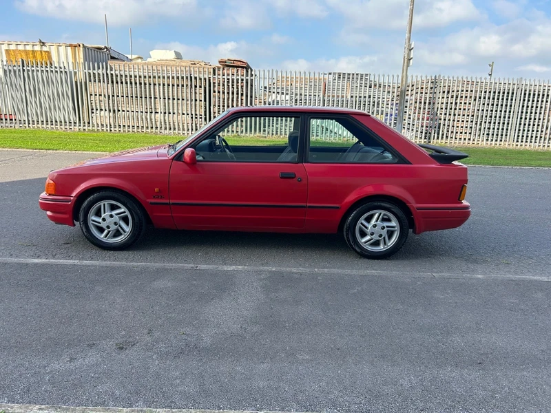 Ford Escort Mk4 XR3i