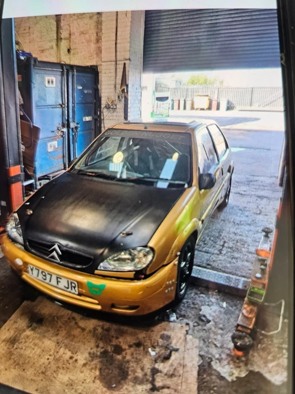 Citroen Saxo VTS Race Car