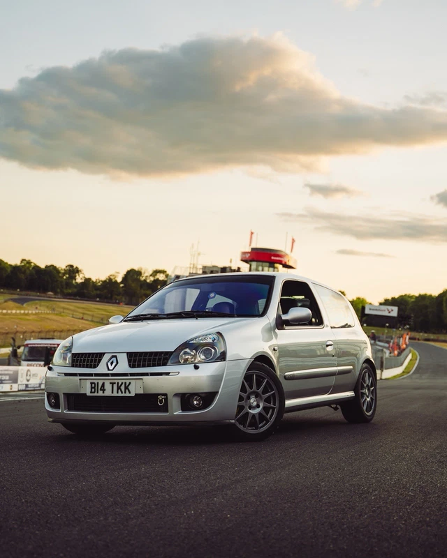 Renault Clio 182