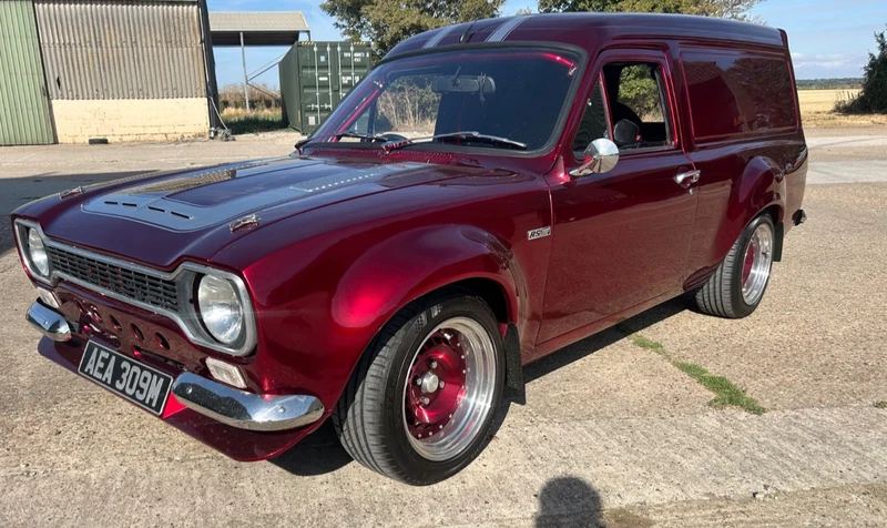 Ford Escort Mk1 Van - 2.1 Pinto On Throttle Bodies