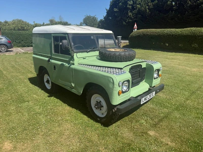 Land Rover Series 2a 2.25