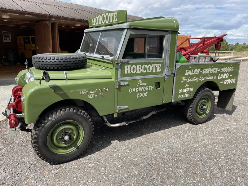 Land Rover Series 107in Wrecker
