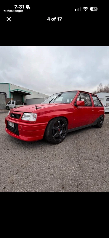 Vauxhaul Nova VXR