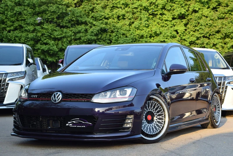 2013 VW Golf GTi - Air Suspension - Show Car