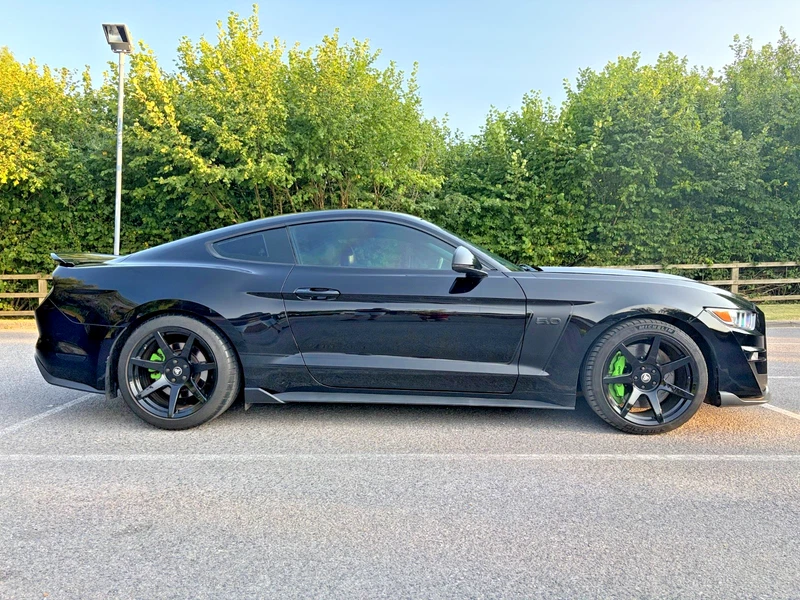 Ford Mustang 5.0 Roush Supercharged 730bhp