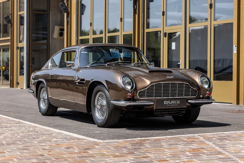 1971 Aston Martin DB6