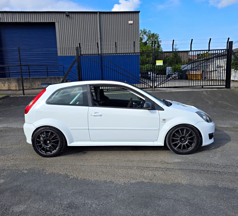 Ford Fiesta RS 4x4 Cosworth YB Turbo - 340bhp