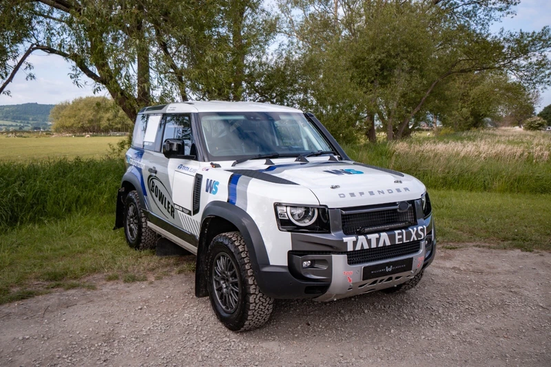 2022 Land Rover Defender 90 Rally Series Bowler