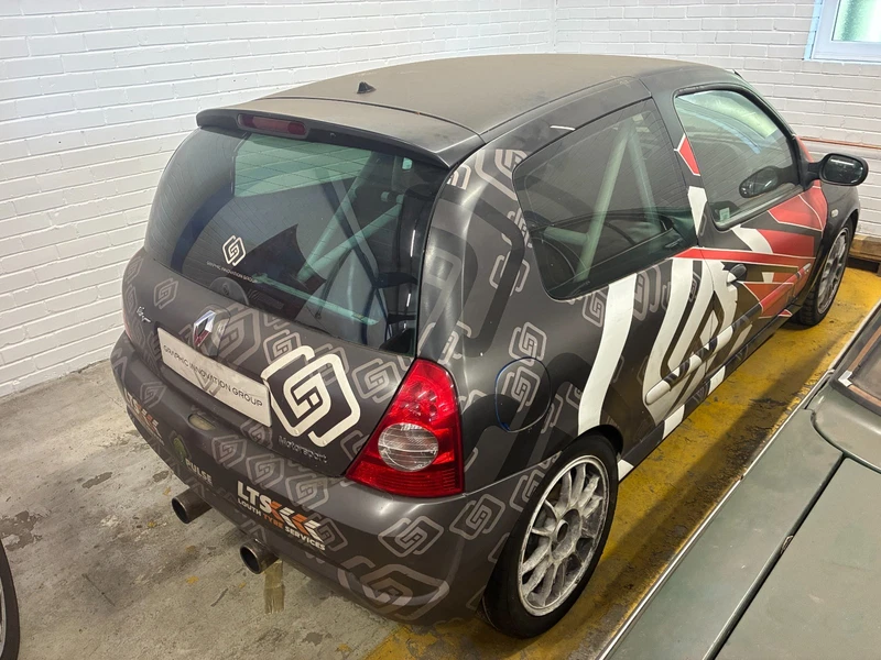 Renault Clio 182 Track Car
