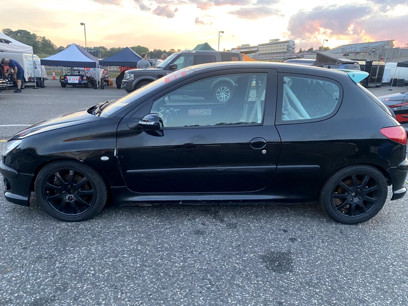 Peugeot 206 GTi Race Car