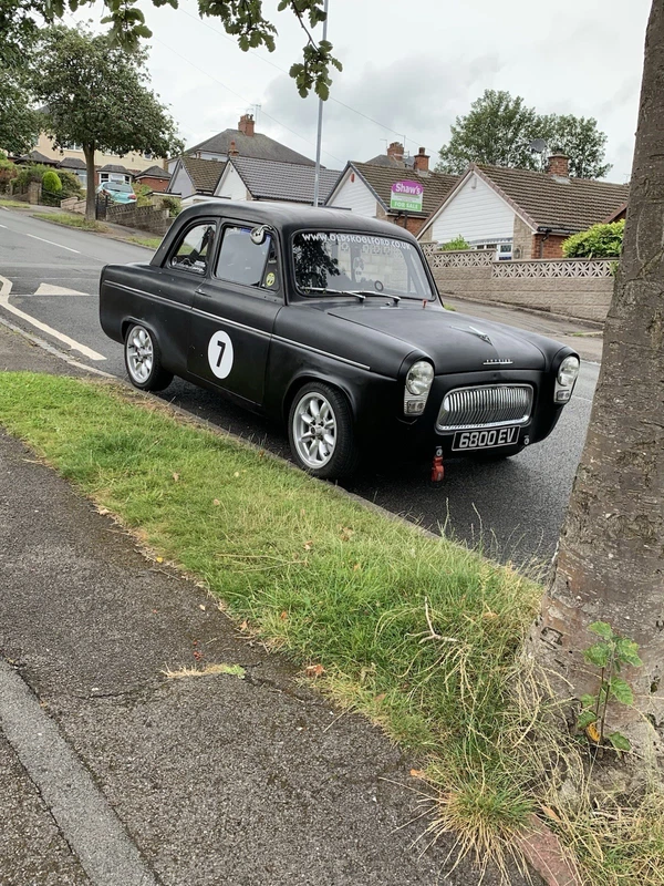 Ford 100e Popular Redtop