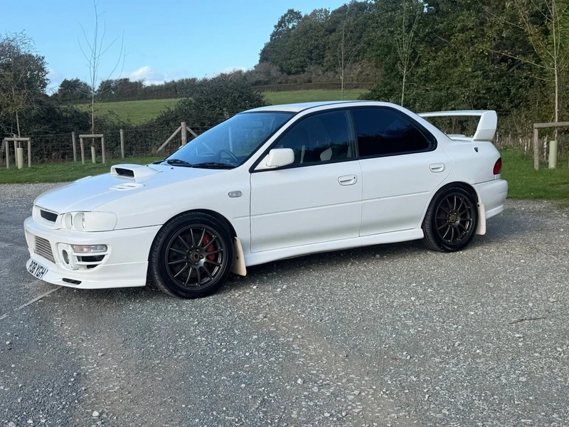 Subaru Impreza 2000 Turbo - 2.5 Turbo Conversion - Heavily Modified