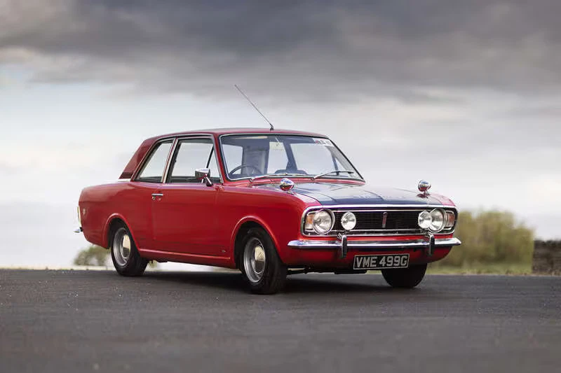 Ford Cortina 1600gt Mk2 2 Door