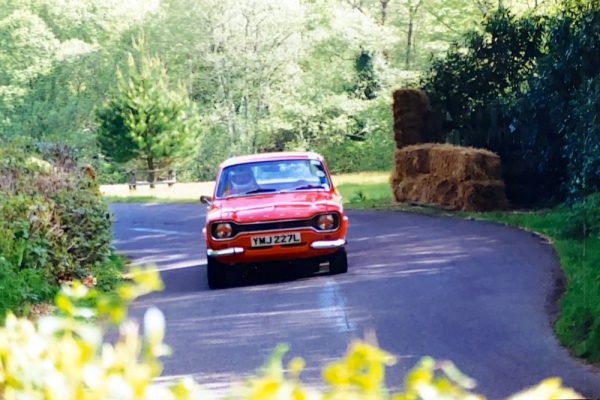 Mk1 Escort through the gate at Wiscombe Park Hillclimb