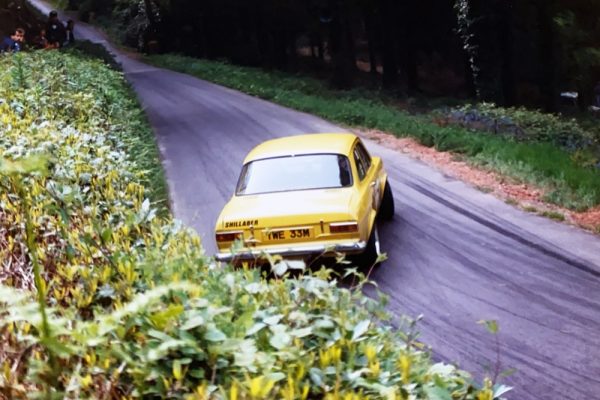 Mk1 Escort getting side ways out of Sawbench Corner