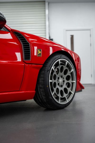 Front wheel arch detail, Lancia Kimera 037 Evo